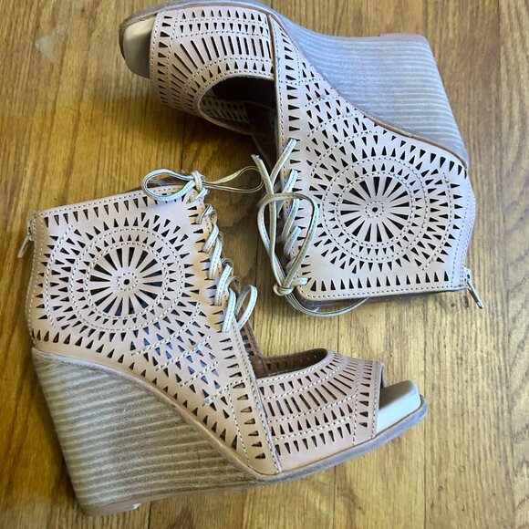 Jeffrey Campbell Rodillo Lace Up Perforated Leather Wedges Heels 7 - Picture 6 of 13